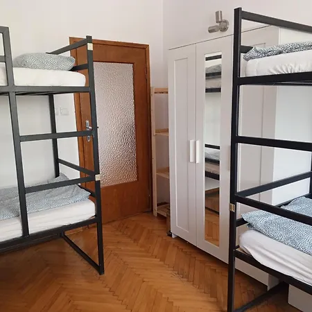22 * Warsaw