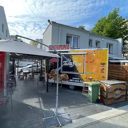 Vandrerhjem 22 *